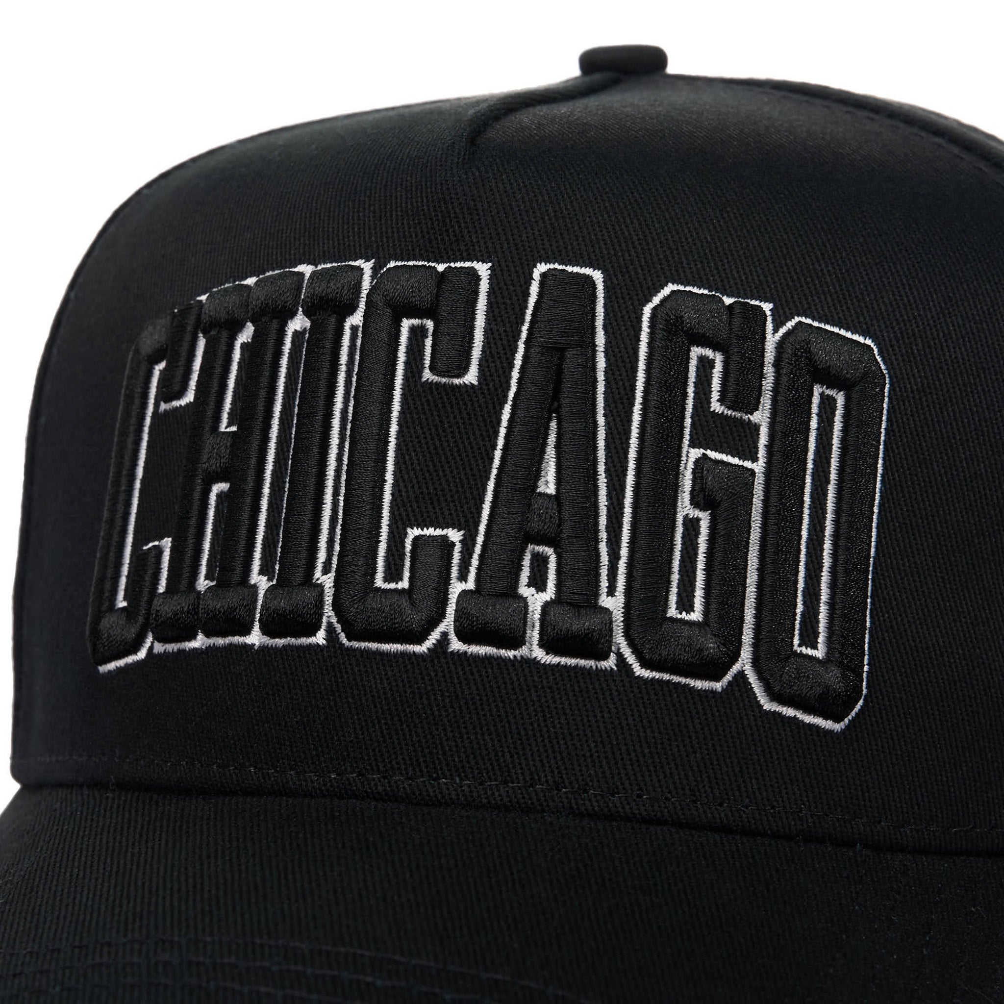 CHICAGO ARCH - BLACK