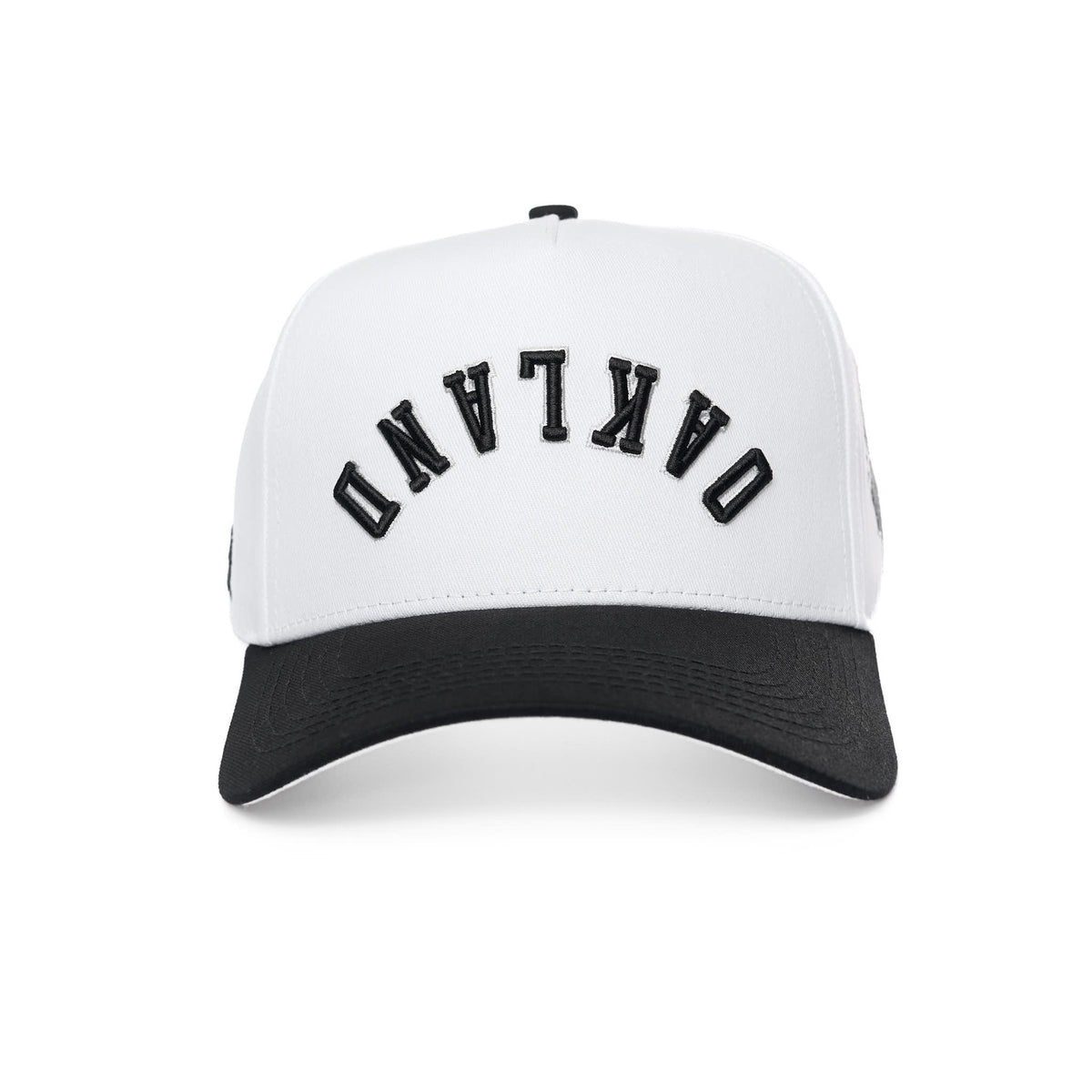 OAKLAND UPSIDE DOWN - WHITE/BLACK display picture 3